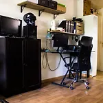 Charming Studio Near La Villette